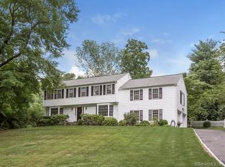 459 Old Stamford Rd, New Canaan, CT 06840