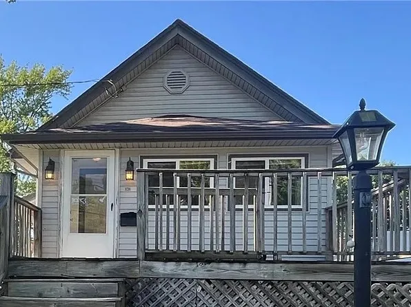 363 Spring St, Struthers, OH 44471