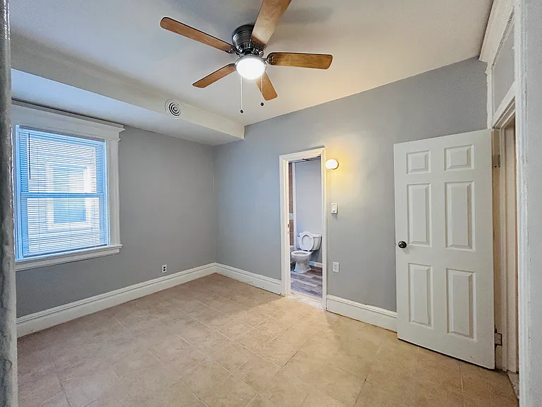 Living Room with a closet (bedroom 4?)