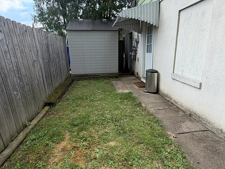 1611 Cardinal Dr #RH — Photo 3