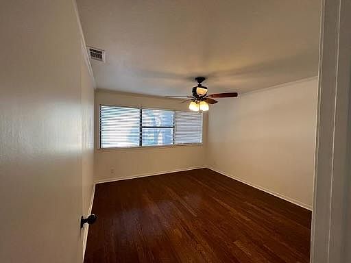 5th image of 8888 Tallwood Dr
