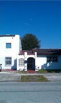 1st image of 1600 NW 34th Ave