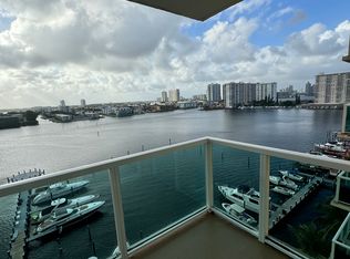 17000 N Bay Rd APT 1106, North Miami Beach, FL 33160