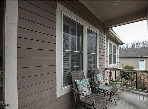 3rd image of 4109 N 110th Ter