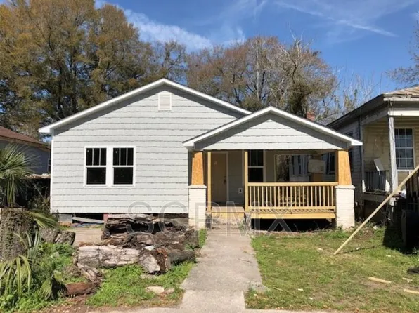 1814 Dayton St, North Charleston, SC 29405