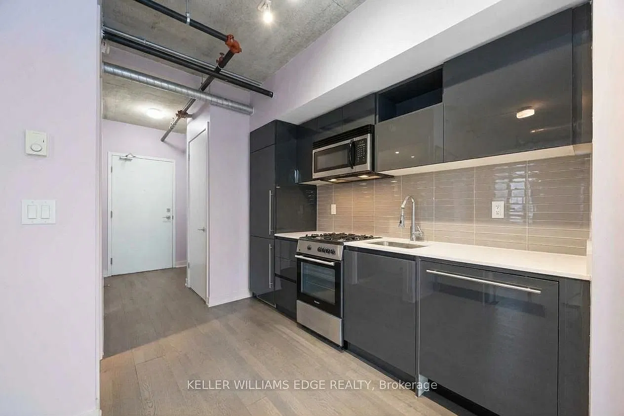 1 bed, $2,300 — Photo 4