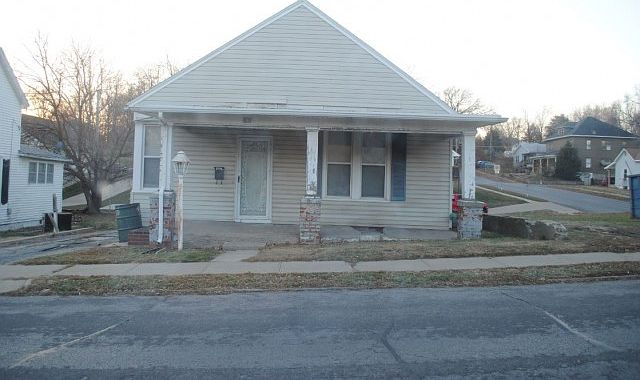 1st image of 206 S 22nd St