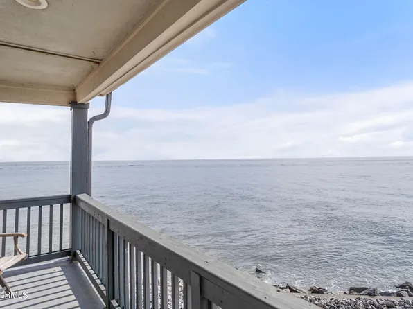 735 N Hampton Ct, Saint Helena Island, SC 29920