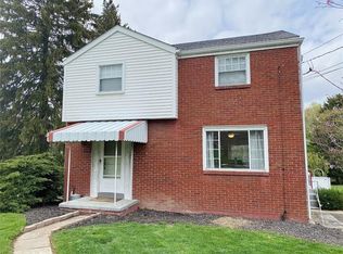 1567 Crestview Dr, Pittsburgh, PA 15237