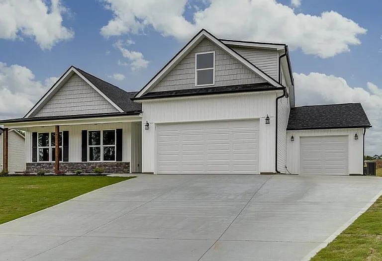 112 Walters Way — Photo 1