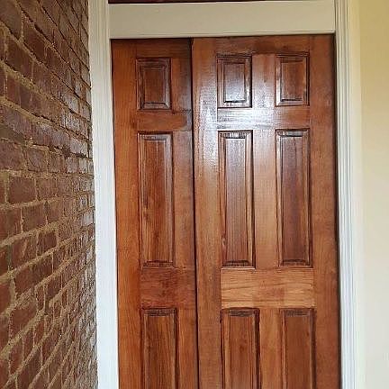 5th image of 2162 Crescent St APT C8