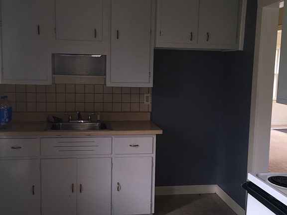 2nd image of 28747 Barton St