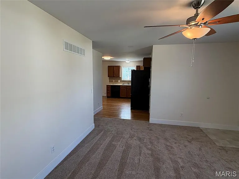 962 Windstream Dr — Photo 8