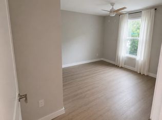 2960 Lunar St, Naples, FL 34112