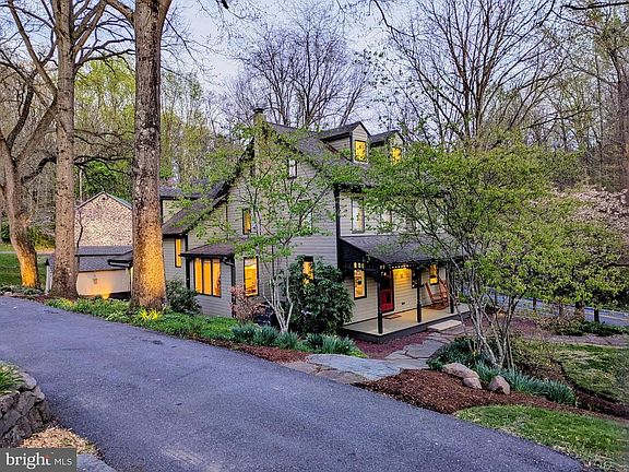 3rd image of 63 Hampshire Rd
