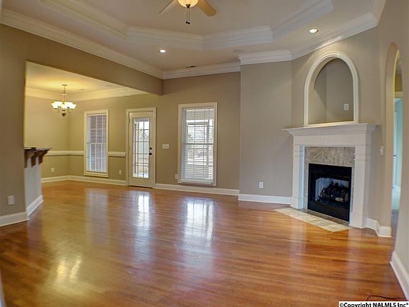 2nd image of 2600 Alacan Dr SE