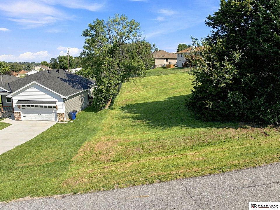 1st image of 8503 Riverdale Rd