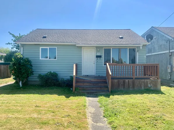 1046 9th Ave, Longview, WA 98632