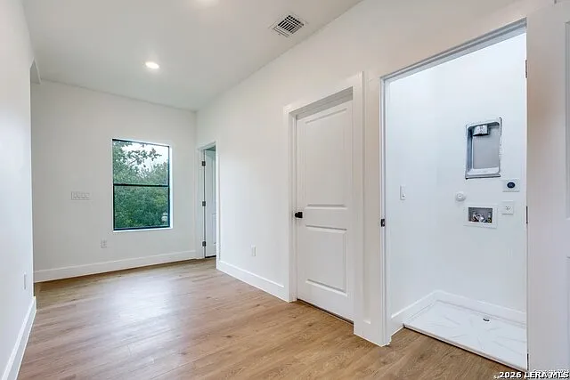 531 Essex St #202 — Photo 7