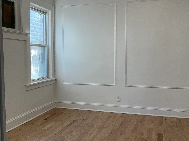 319 Vermont Ave — Photo 10