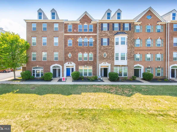 13754 Earhart Cir #10P, Herndon, VA 20171