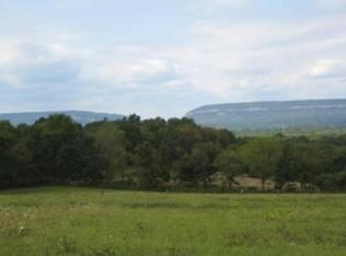 110 Linaberry Rd, Columbia, NJ 07832