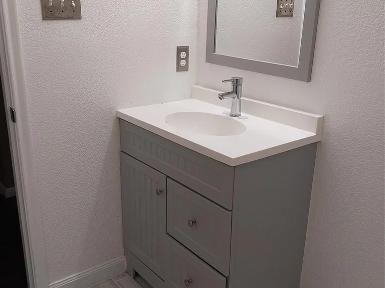 7914 Tilbury Woods Ln — Photo 28