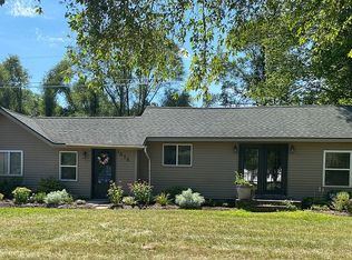 1656 Ten Mile Rd NE, Comstock Park, MI 49321