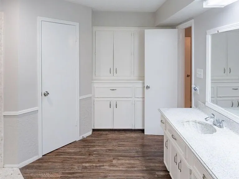 15807 Ripplewind Ln — Photo 26