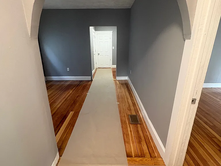 23 Crowell St #2 — Photo 1
