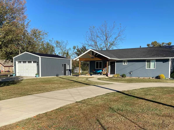 546 Yeager Rd, Springdale, AR 72762