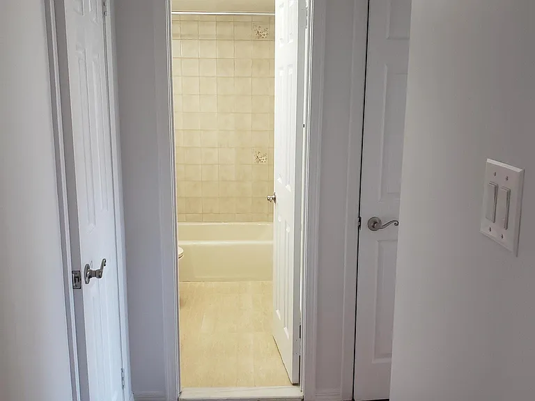 2629 E 23rd St #2 — Photo 6