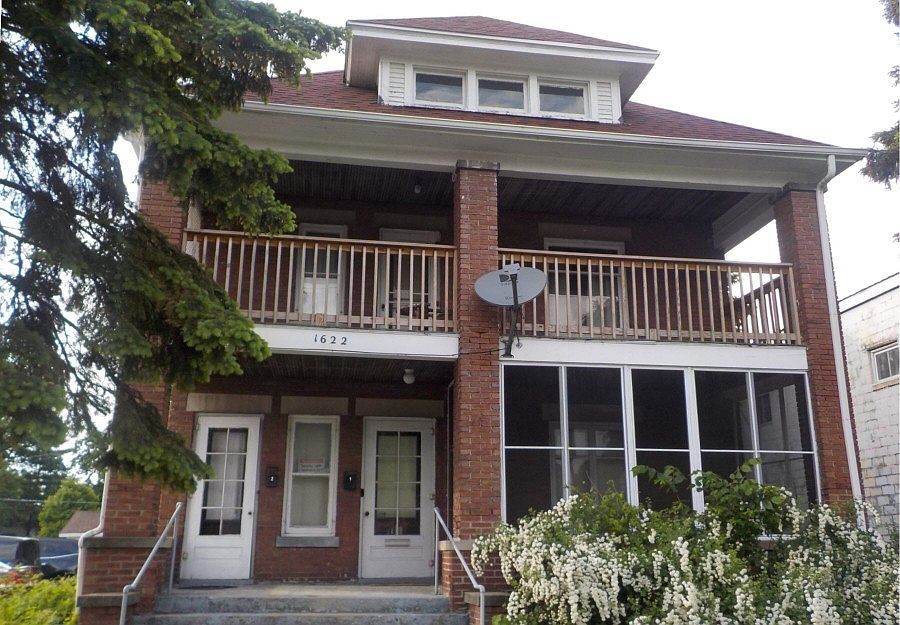 1st image of 1622 Broadway