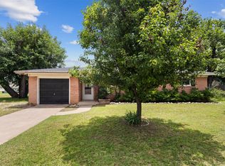 3005 Lipsey St, Decatur, TX 76234