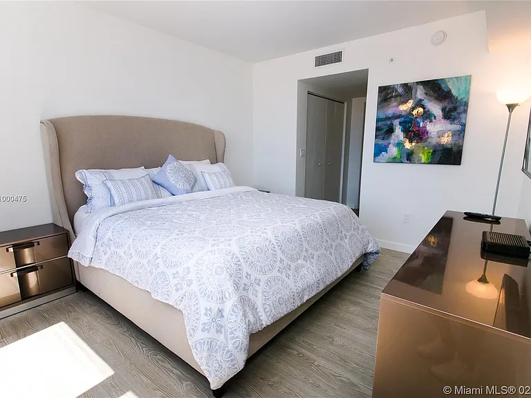 2600 E Hallandale Beach Blvd #T2002 — Photo 14