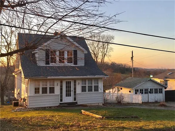 187 Mount Pleasant Rd, Rostraver Township, PA 15012