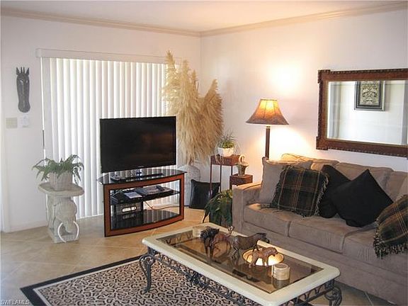 5th image of 25750 Hickory Blvd APT 652