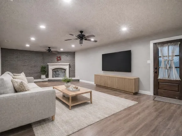 8451 County Road 4131, Kemp, TX 75143