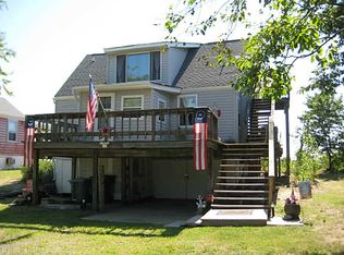 738 N 1st St, Hampton, VA 23664