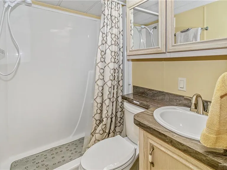 2800 Turner Rd — Photo 18