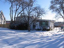 559 James Court