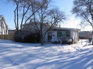 559 James Ct, Glendale Heights, IL 60139