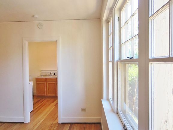 2nd image of 1209 N Pennsylvania St APT 5