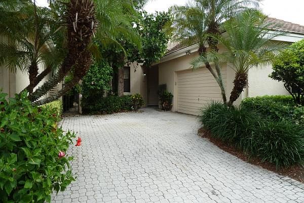 Home For Sale In Boca West