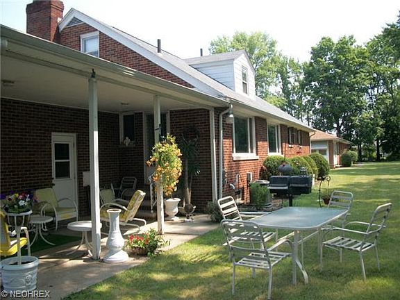 4th image of 1501 W 40th St