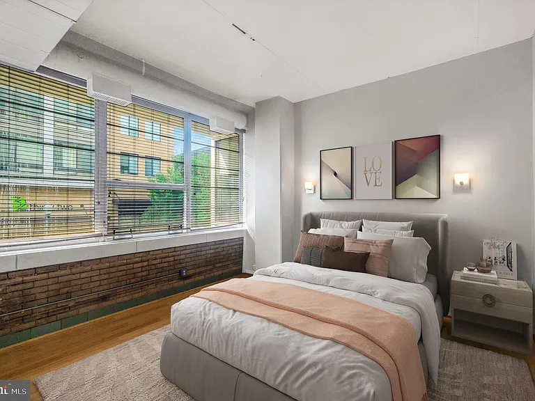 701 Lamont St NW #20 — Photo 16