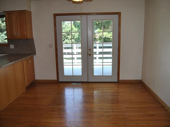 4th image of 2177 Bodily St