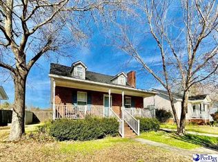 613 Red Tip Cir, Florence, SC 29505