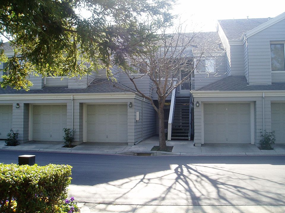 Excellent Buy,Near,Golf,Lg Park,Tennis Courts,Quiet 