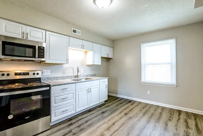 Trails Corner Apartments — Photo 17
